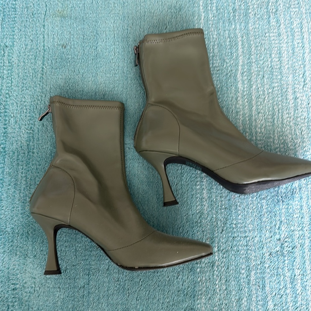 Perfect Heel Boot, size 38